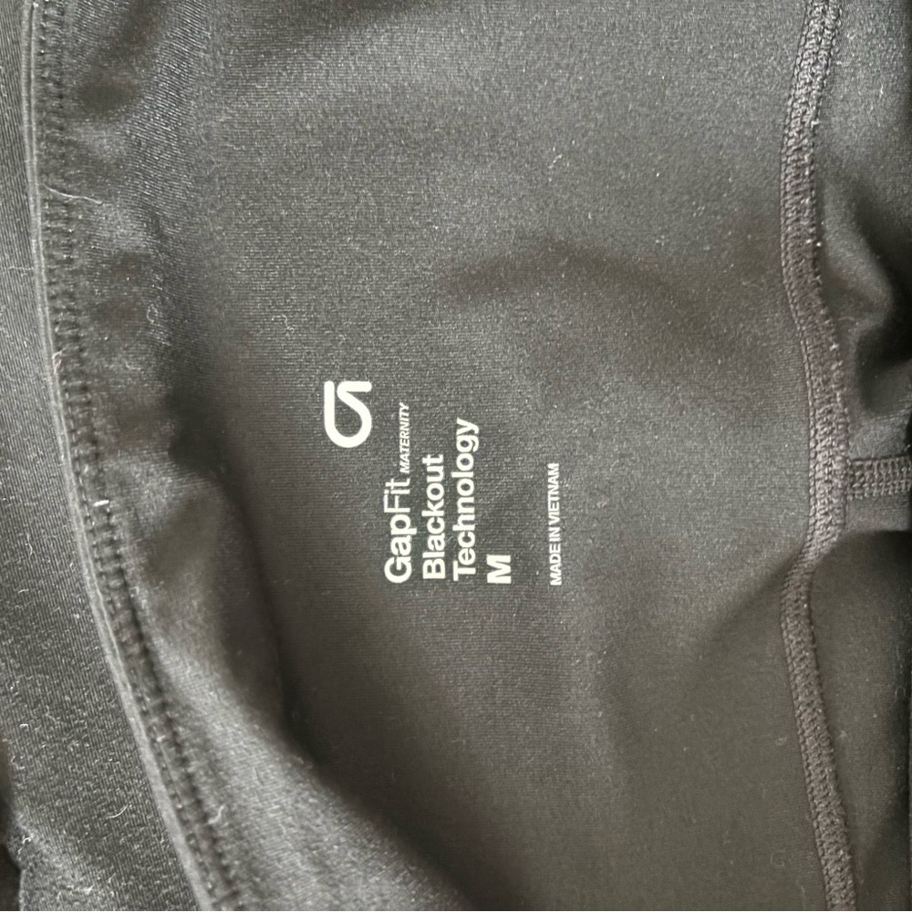 2 pairs GAP Maternity Black Leggings - size medium
